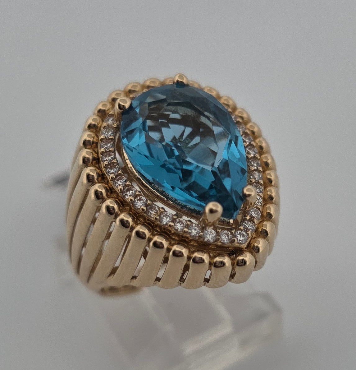 ANILLO 10K Size #7 piedra azul clara