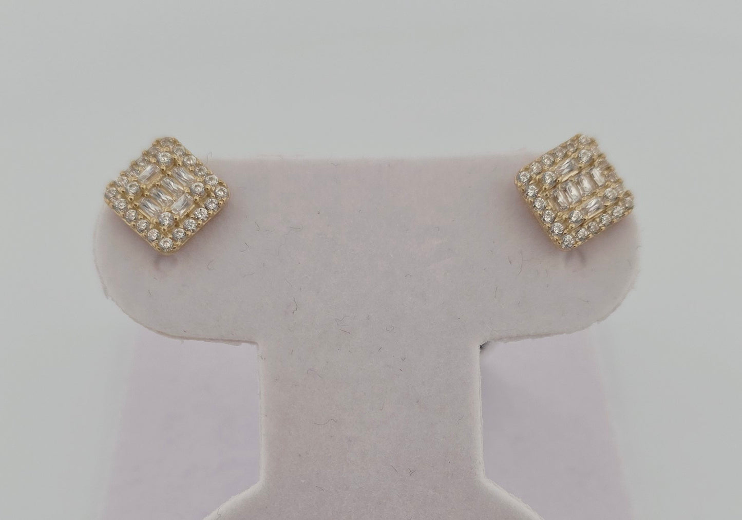 Aretes 10K CON ZC