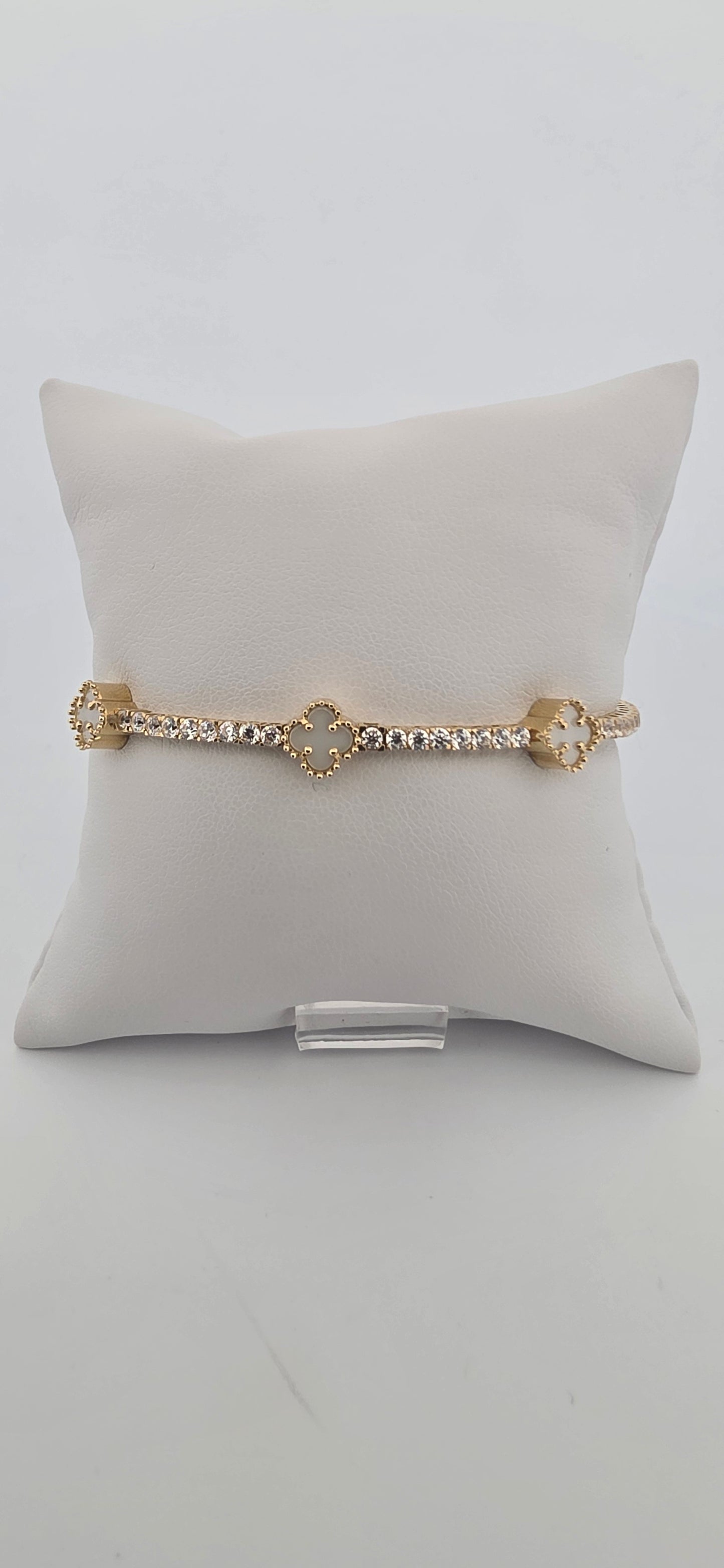 MANILLA 14K Weight 10.1 CON CLOVER BLANCO Y PIEDRAS