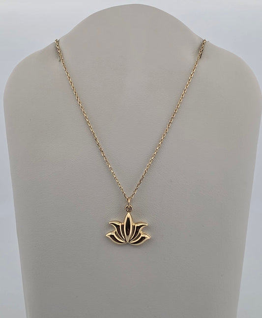 CADENA 14K Weight 2.9 CON LOTUS DIJE