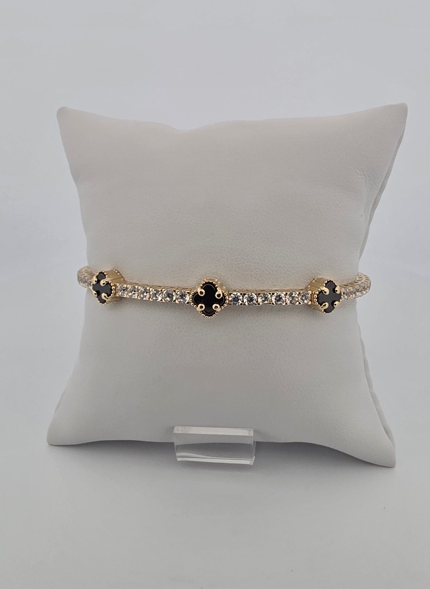 MANILLA 14K Weight 10.1 CON CLOVER NEGROS