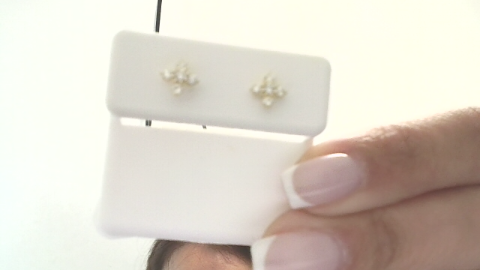 14Kt Four Point Diamond Flower 0.25Ct